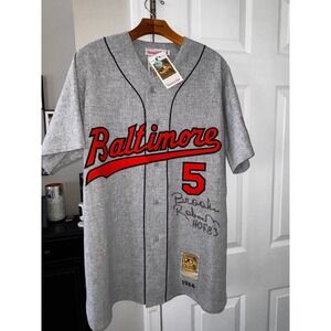 Mitchell & Ness Baltimore Orioles Brooks Robinson Signed 1966 Jersey Grey 46